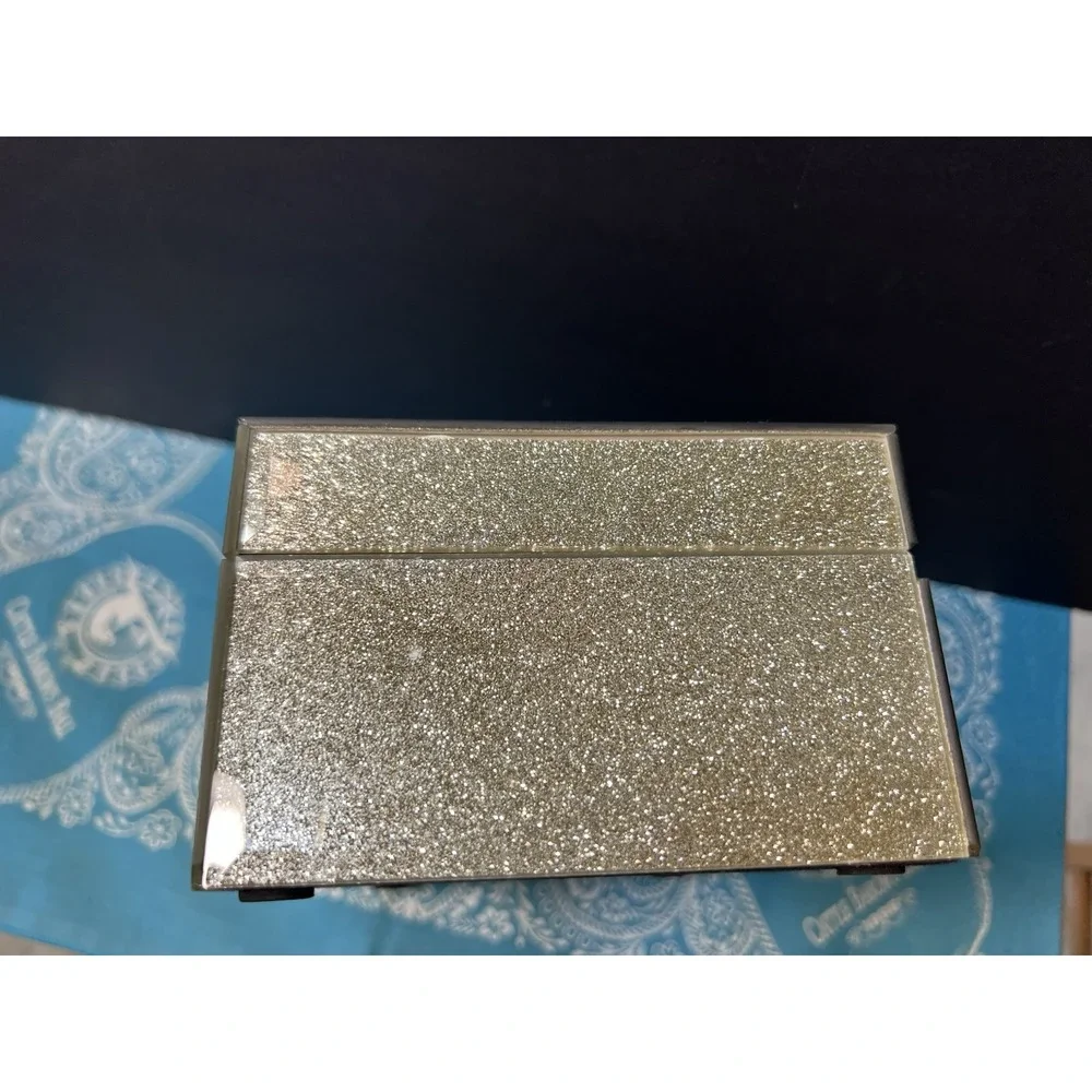 BEAUTIFUL SPARKLING GOLD INITIAL C 8X5X3 JEWELRY/TRINKET BOX  ( 1532)‎